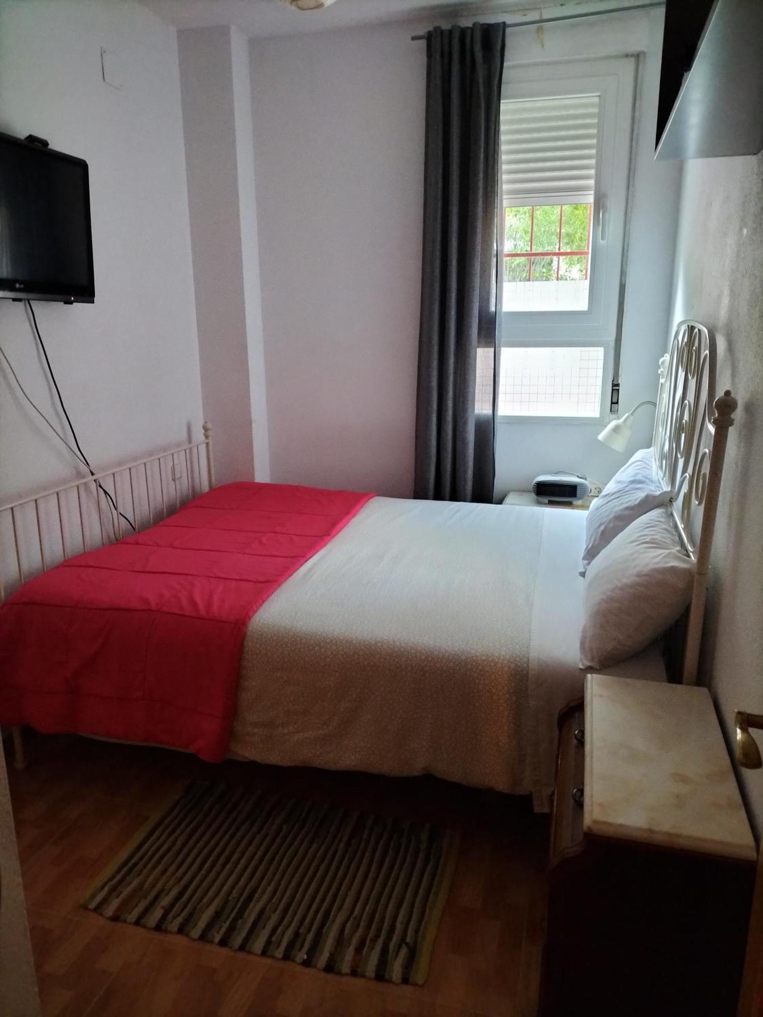 Acogedoras Habitaciones En Madrid Cameră foto